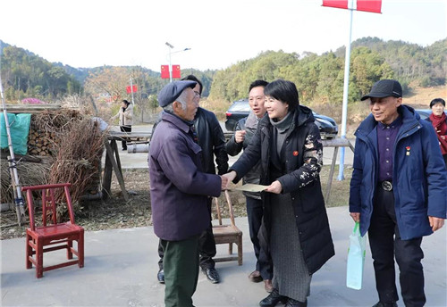 绿之韵集团党委精准帮扶农产品直购会走进浏阳市小河乡